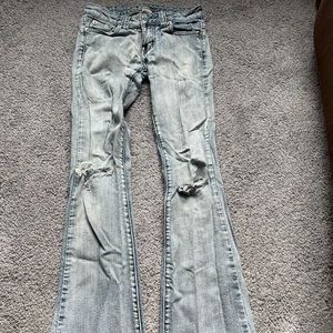 Distressed, ripped knees jeans, 00